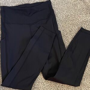 Athleta ultimate stash pocket 7/8 tight black legging XS